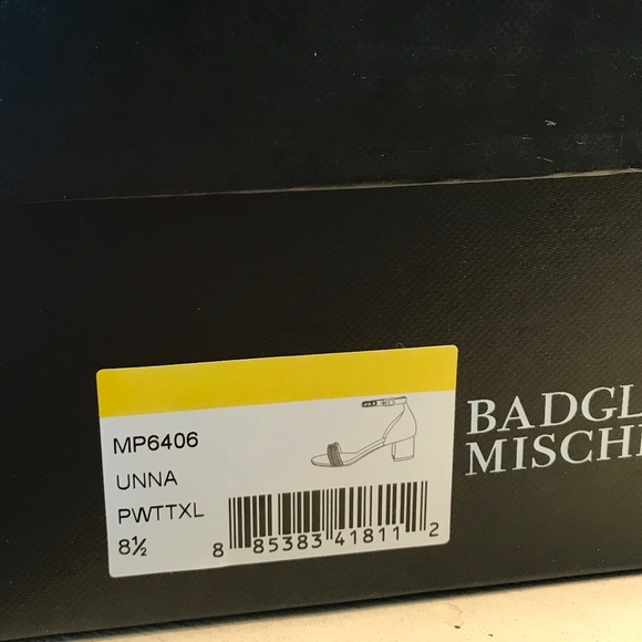 BADGLEY MISCHKA UNNA METALLIC SANDALS 8.5 NWT - Picture 9 of 16